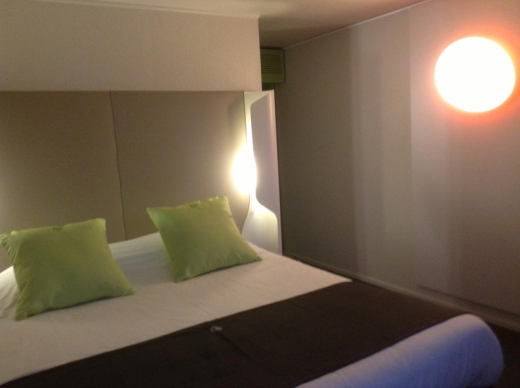 ก็องปานีล ลีย์ ซุด เซแคล็ง Hotel เซอแคล็ง ห้อง รูปภาพ