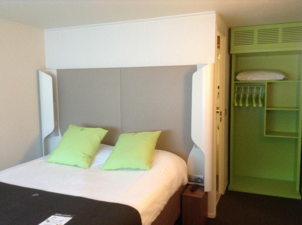 ก็องปานีล ลีย์ ซุด เซแคล็ง Hotel เซอแคล็ง ห้อง รูปภาพ